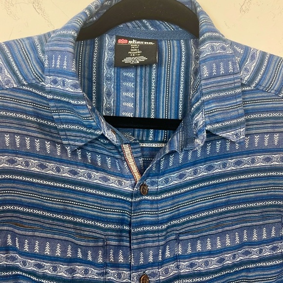 Sherpa Adventure Gear Men's Organic Cotton Short Sleeve Button Down Shirt Small - Picture 3 of 8